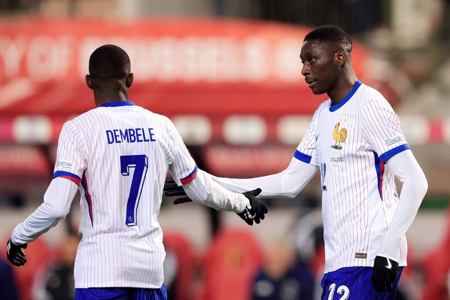 Randal Kolo Muani et Ousmane Dembélé (7) en Equipe de France