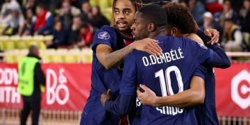 Bradley Barcola (à g.) et Ousmane Dembélé