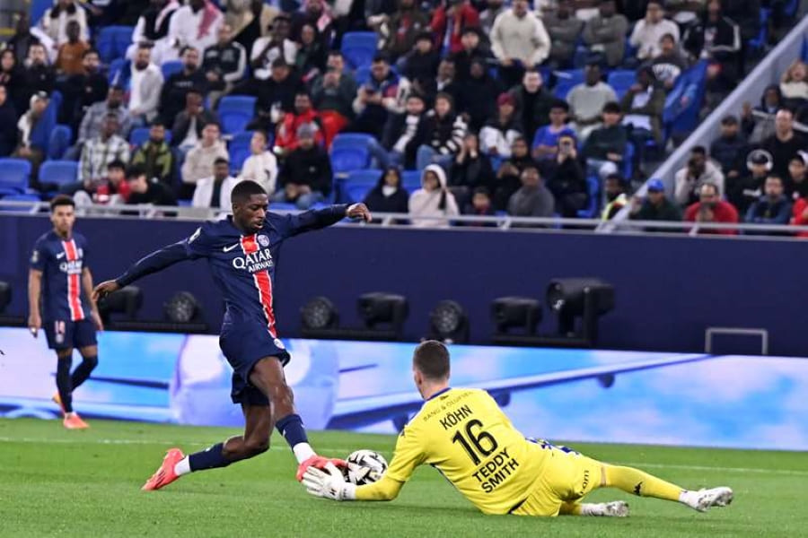 Ousmane Dembélé face à Monaco en match pour le Trophée des Champions