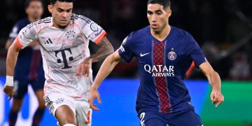 Achraf Hakimi (2) et Luis Diaz lord du match PSG vs Bayern