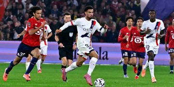 Warren Zaïre-Emery lors de Lille-PSG